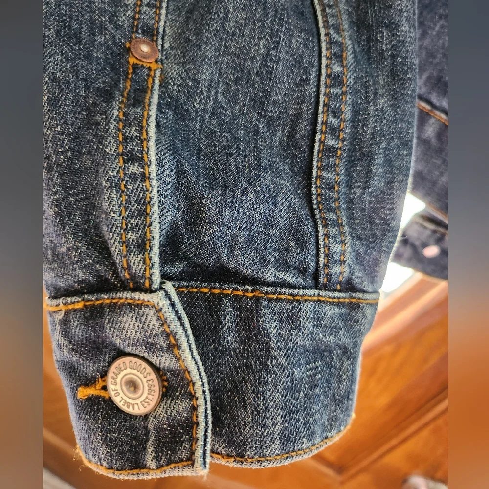 Mens Large Denim Jacket - Picture 3 of 6